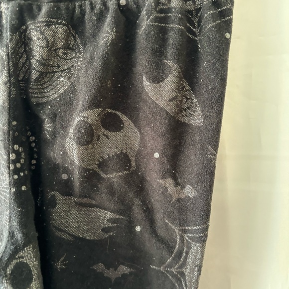 Disney Nightmare before Christmas PJ pants in black velour SZ M. NWOT - Picture 9 of 12